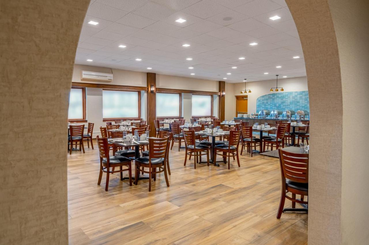 Grand Williston Hotel And Conference Center Dış mekan fotoğraf