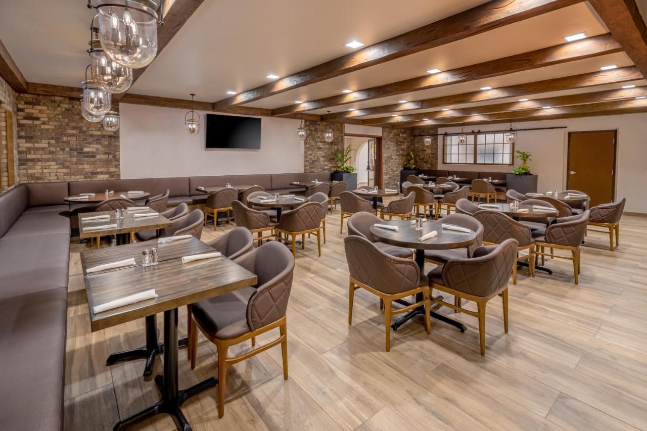 Grand Williston Hotel And Conference Center Dış mekan fotoğraf