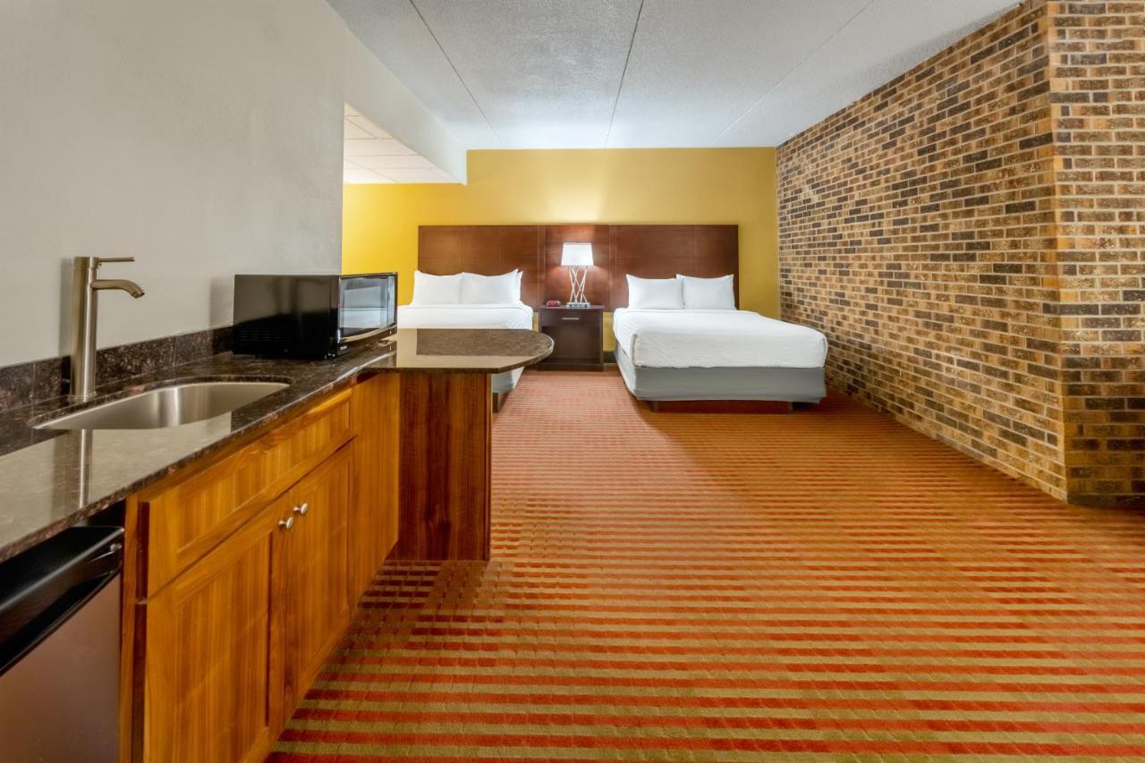 Grand Williston Hotel And Conference Center Dış mekan fotoğraf
